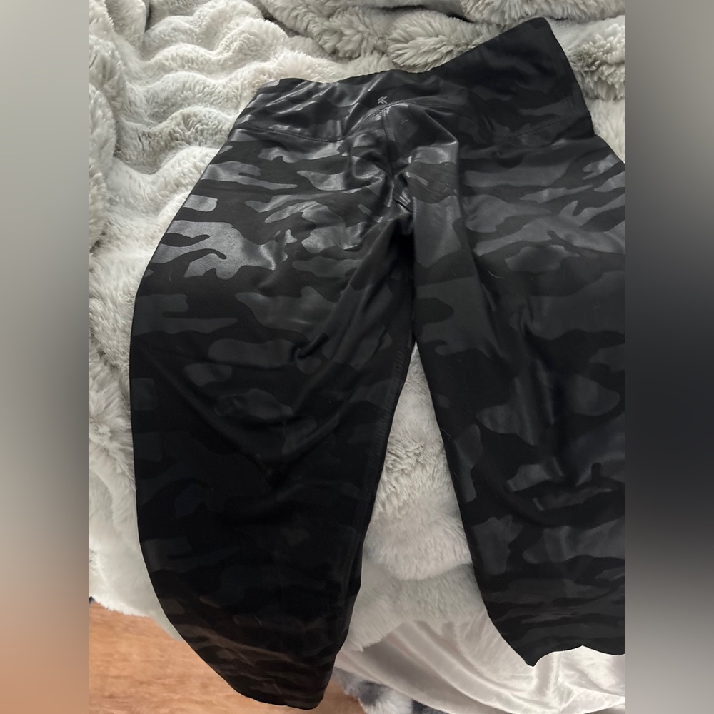 Black Camo Leggings